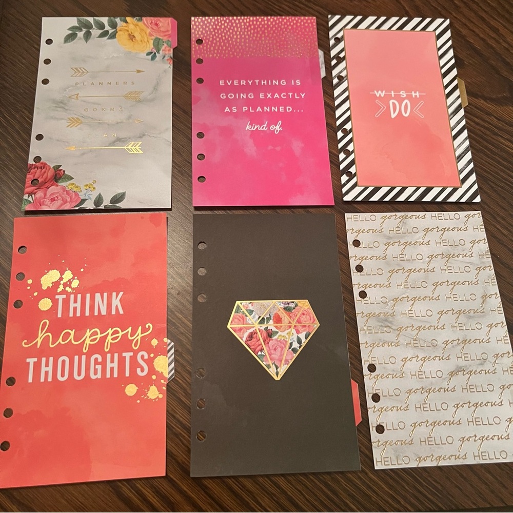 ❌SOLD❌New Agenda 52 Planner, Stickers & Accessories - Picture 11 of 13